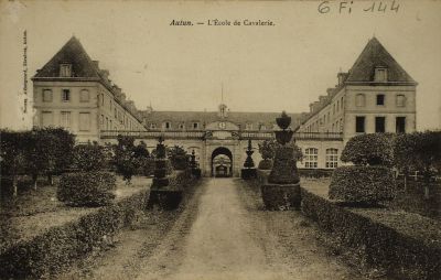 Ecole de cavalerie d'Autun (6 Fi 144)